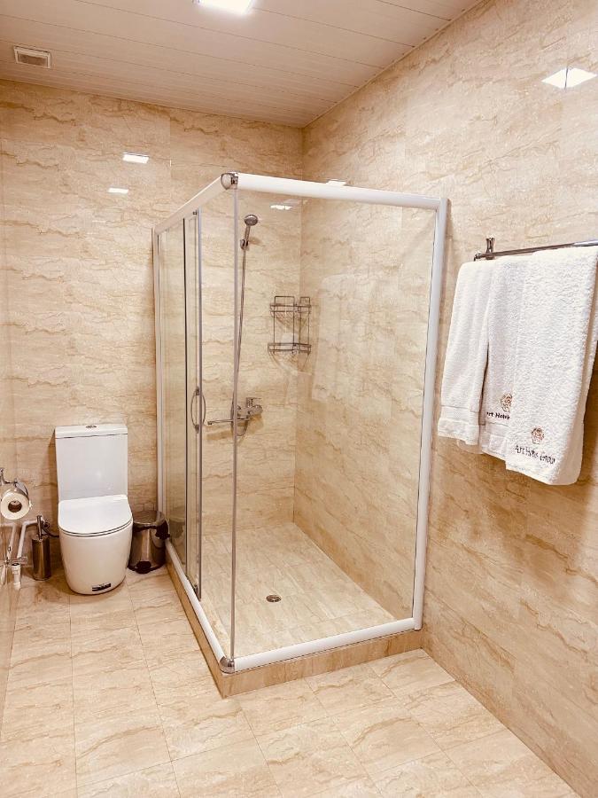 Grand Art Premium Hotel Tasjkent Eksteriør bilde